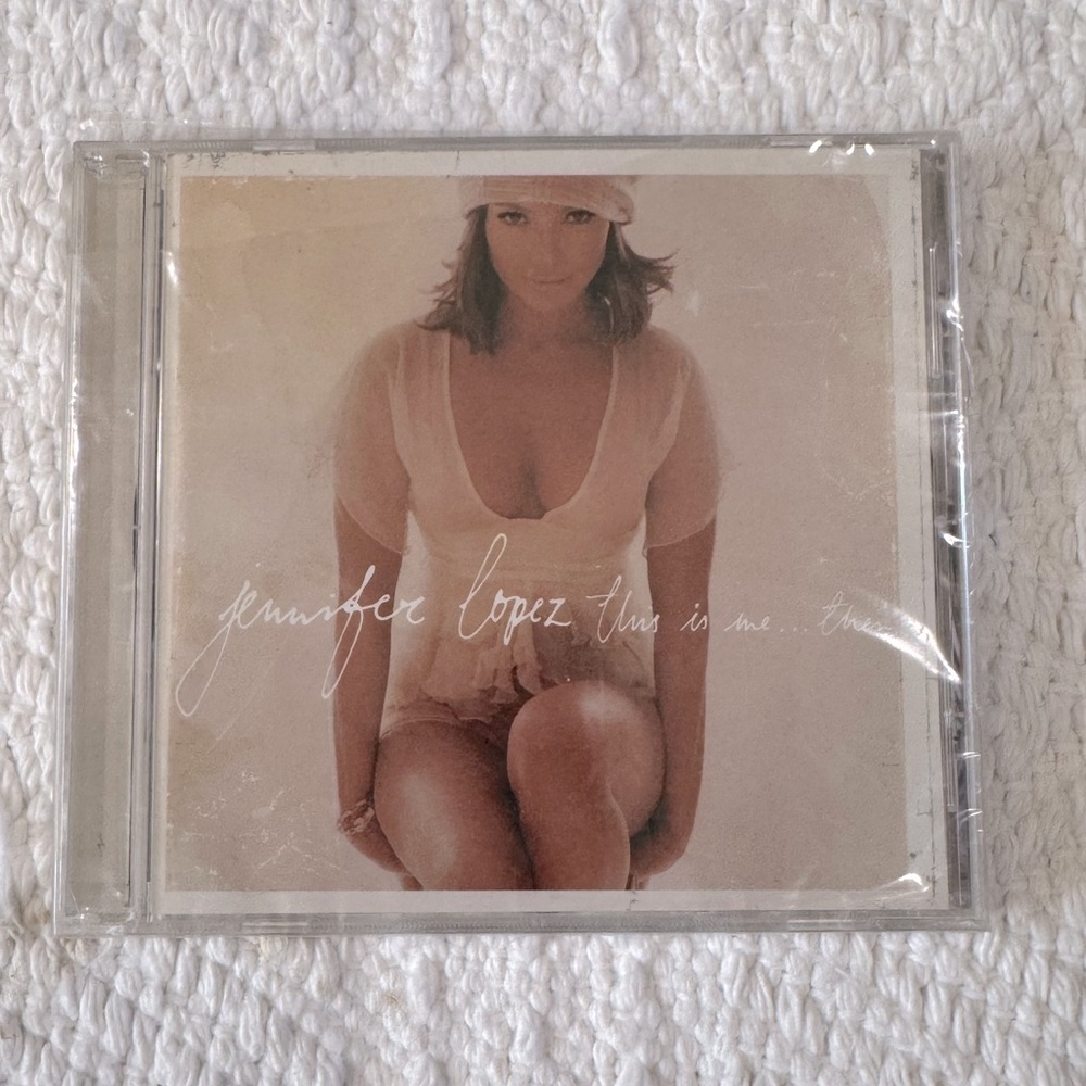 NWT- Jennifer Lopez This is Me… Then Music CD
2002